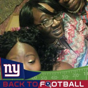 Meet your Posher, Yolanda