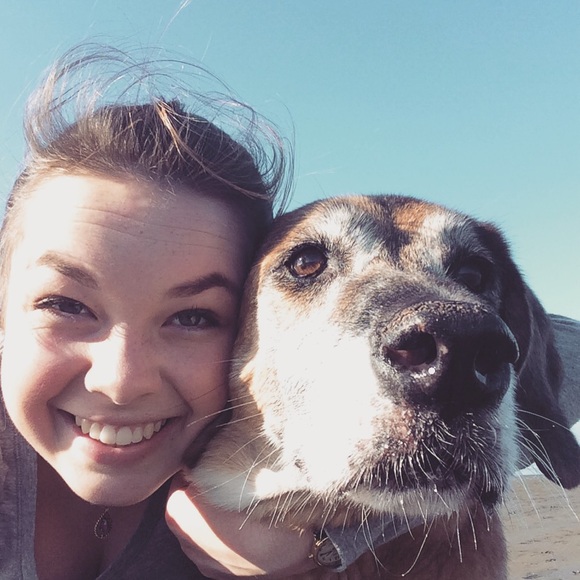 Meet your Posher, Helena - Picture 3 of 4