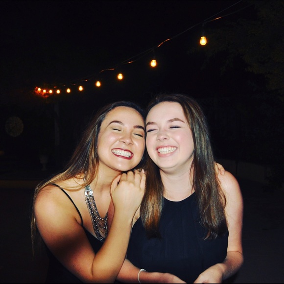 Meet your Posher, Helena - Picture 4 of 4