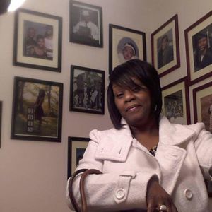 Meet your Posher, Deborrah