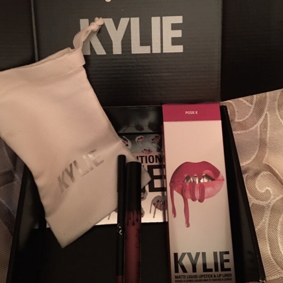 100% Authentic Kylie Lip Kit