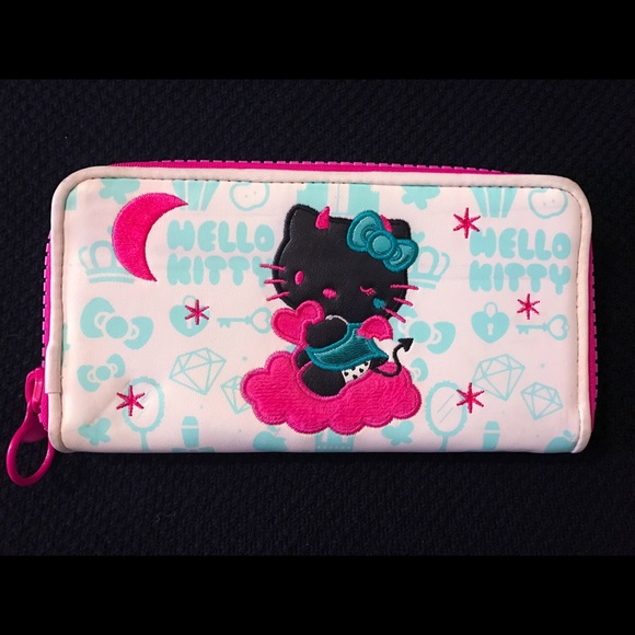 Hello Kitty wallet