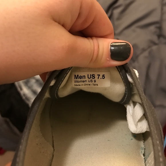 vans - Picture 4 of 4