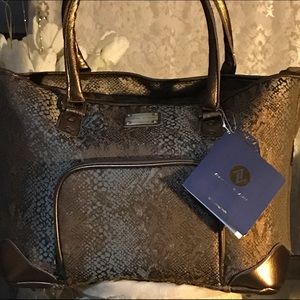 Adrienne Vittadini 17" Laptop Tote