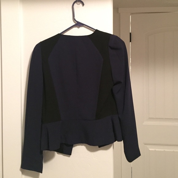 H&M Navy Blazer - Picture 2 of 4