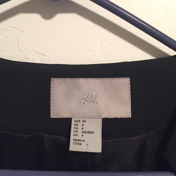 H&M Navy Blazer - Picture 3 of 4