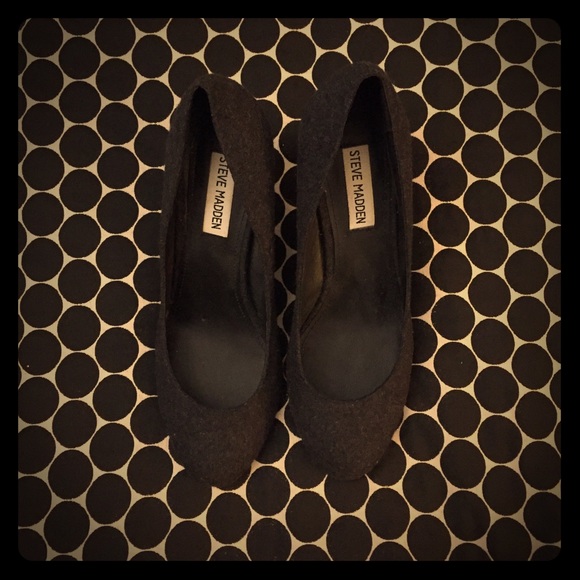 Steve Madden Ulltra Dark Gray Fabric Wool Pump 7.5 - Picture 1 of 4