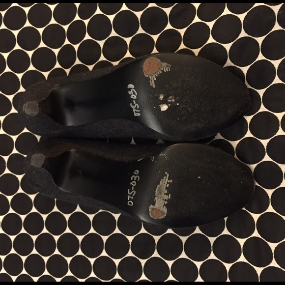 Steve Madden Ulltra Dark Gray Fabric Wool Pump 7.5 - Picture 4 of 4