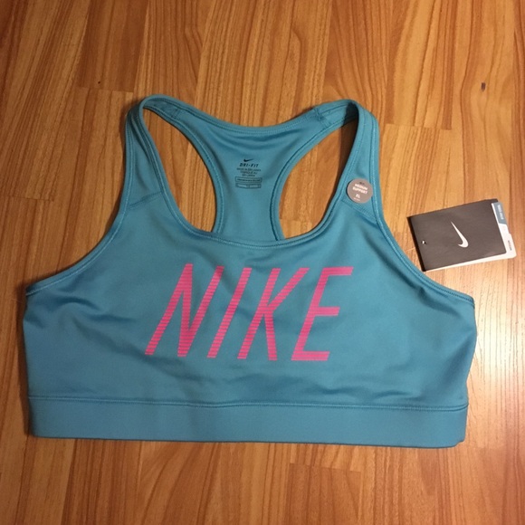 NWT Nike dri-fit sports bra