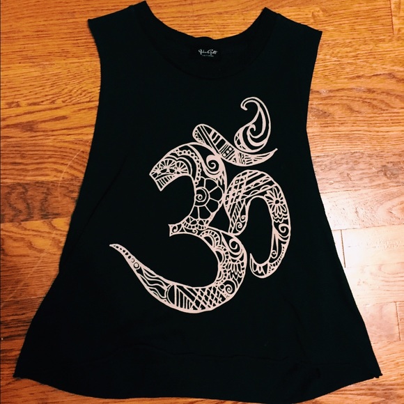Brandy Melville Om Tank