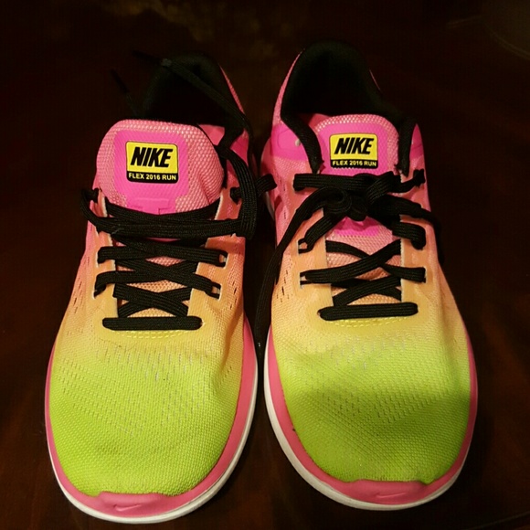 Kids Nike  sneaker