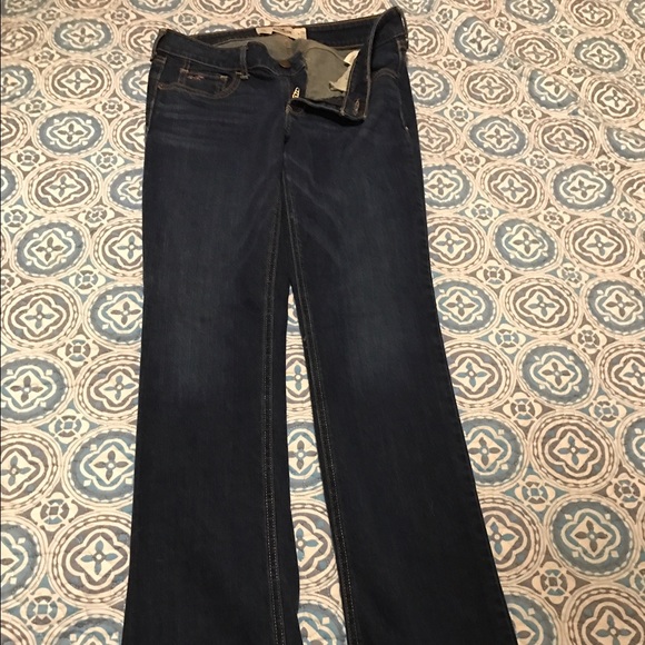 Hollister boot leg dark wash jeans