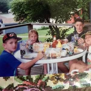 Meet your Posher, Melissa