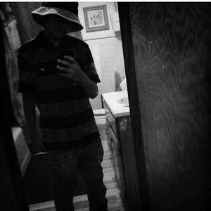 Meet your Posher, Auggie