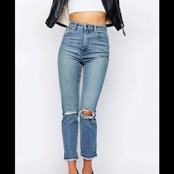 BNWT ASOS Farleigh High Waisted Slim Mom jeans