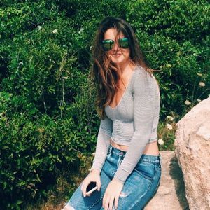 Meet your Posher, Kaela