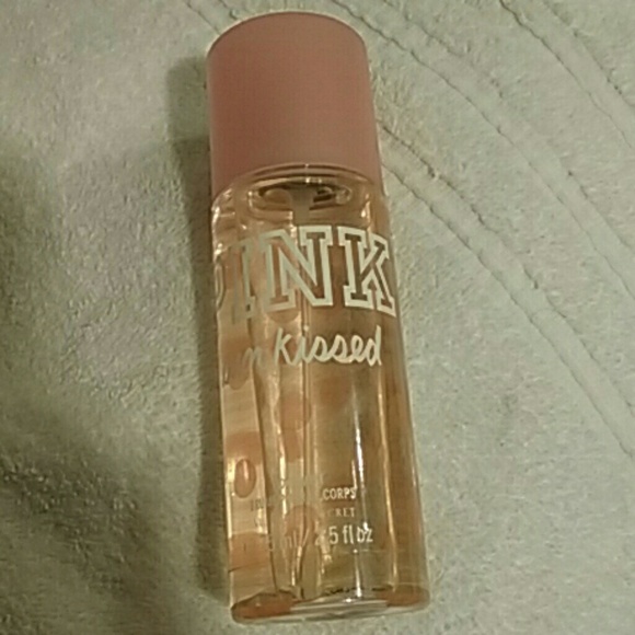Victoria secret bundle spray and t-shirts