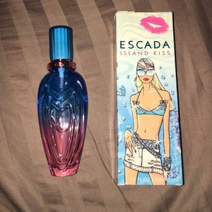 Escada island kiss perfume