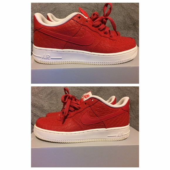Air Force 1 LV8 🔴‼️ Can sell on 〽️.