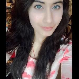 Meet your Posher, Jasmine