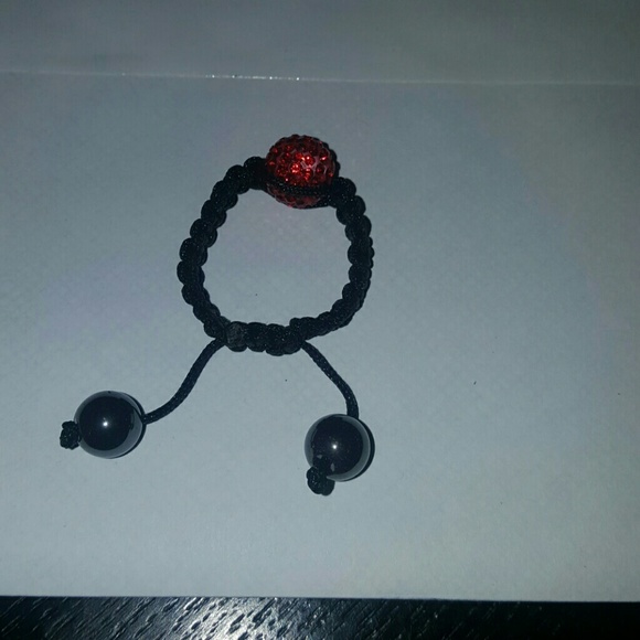 Ring - Picture 2 of 3