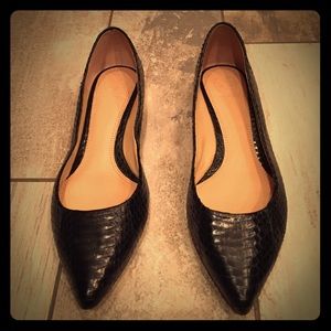 Tory burch black pointed toe flats
