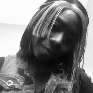 Meet your Posher, Dollie