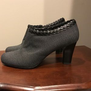 Liz Claiborne booties