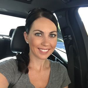 Meet your Posher, April