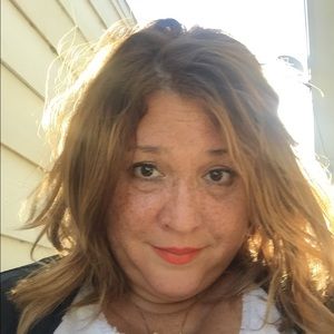 Meet your Posher, Annie