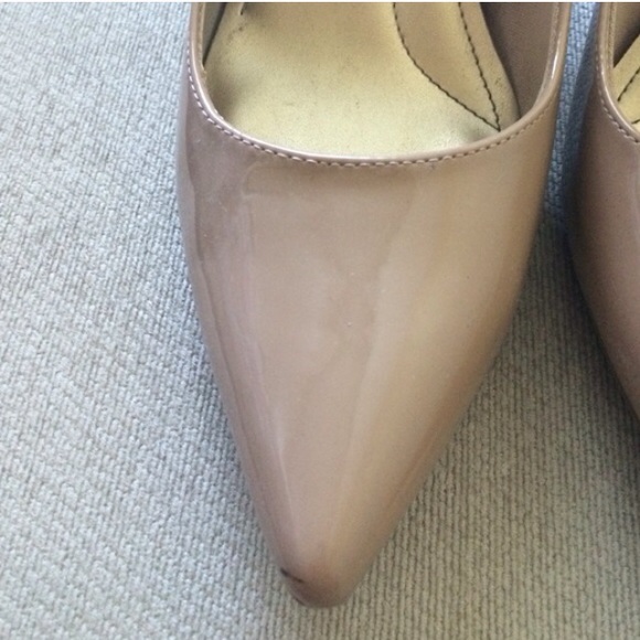 Patent Leather•3" Heels•Nude•EUC - Picture 2 of 4