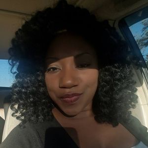 Meet your Posher, Chantale