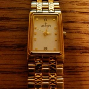 Ladies Croton Wristwatch