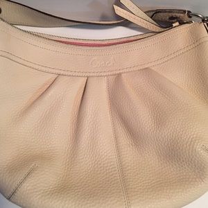 Cream pebble leather Coach Bag
