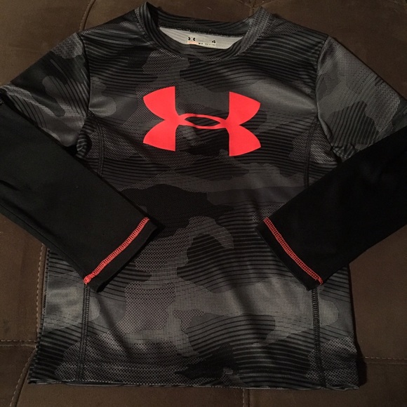 Boys Size 4 Under Armour Bundle