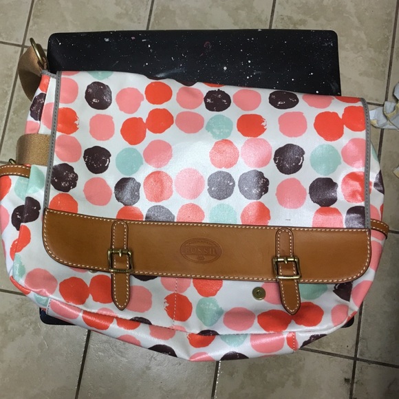 Adorable Computer bag made my Fossil. - Picture 1 of 3