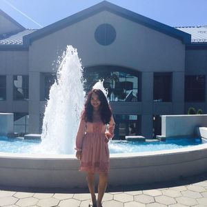 Meet your Posher, Golda