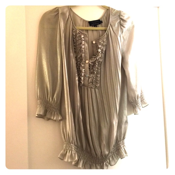 Ted Baker LONDON sz 3 (M- L) silver flowy blouse - Picture 2 of 5