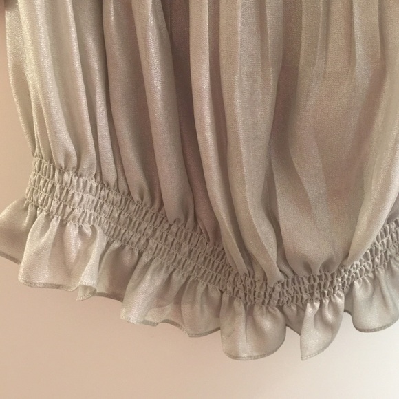 Ted Baker LONDON sz 3 (M- L) silver flowy blouse - Picture 4 of 5