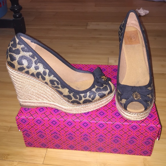 Tory Burch leopard espadrille - Picture 1 of 4