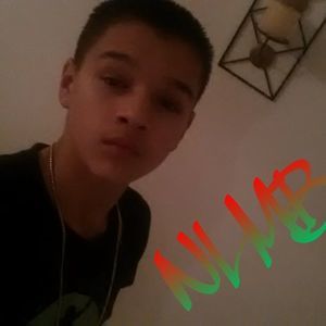 Meet your Posher, Elijah