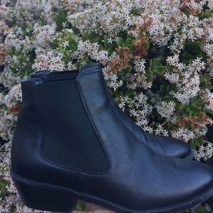 Genuine leather booties