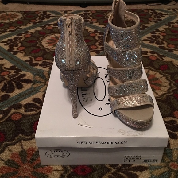 Steve Madden Heelz - Picture 4 of 4