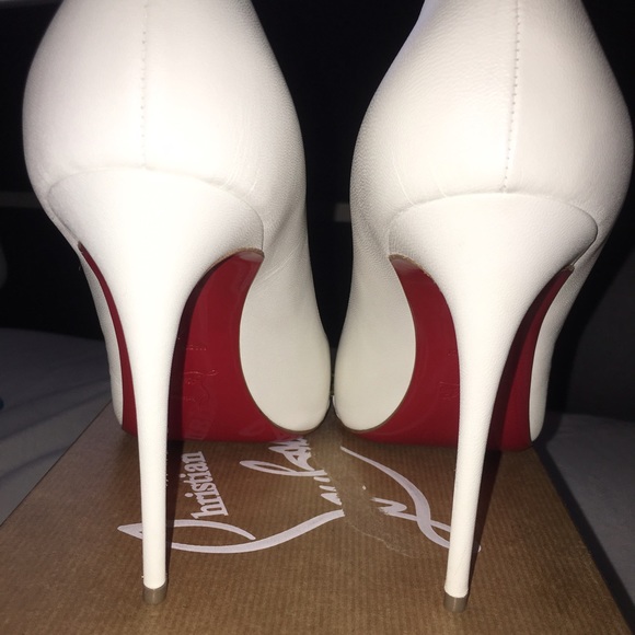 Authentic Christian Louboutin Bareta 100 KID/RETE