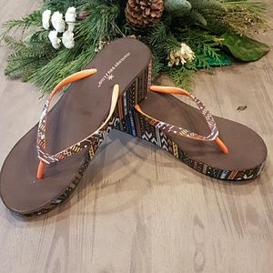 🌼Aztec Flip Flops