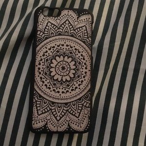 Black and white iPhone 6 case
