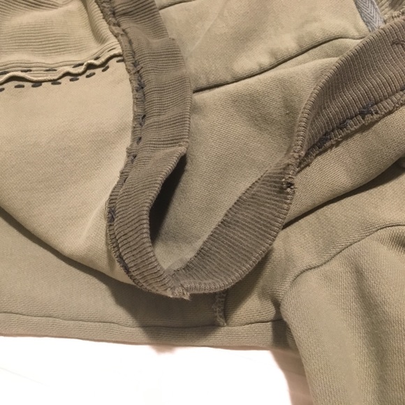 Meet your Posher, Miss - Picture 4 of 7