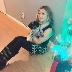 Meet your Posher, Shirlyn