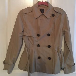 Cute mini trench jacket!