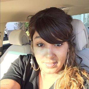 Meet your Posher, Taisha